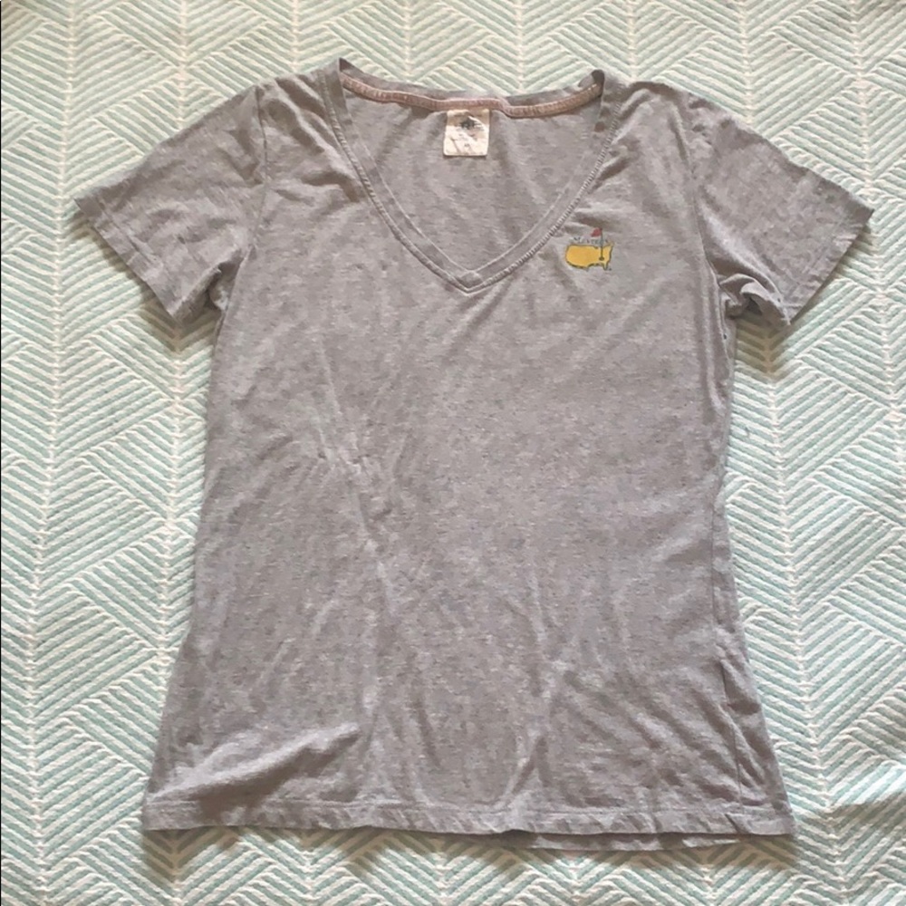 Masters V-Neck T-Shirt Size Medium Like New